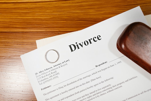divorce papers ready to sign